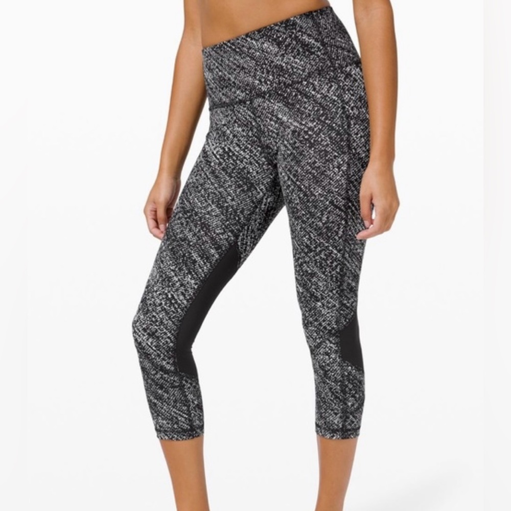 Lululemon cropped leggings